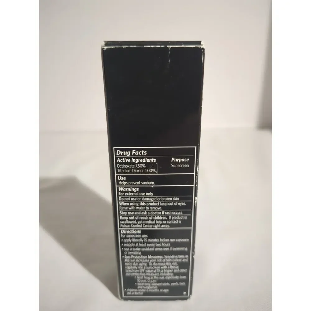Bobbi Brown Skin Foundation Broad Spectrum SPF 15 Warm Walnut 7.5 New in Box
